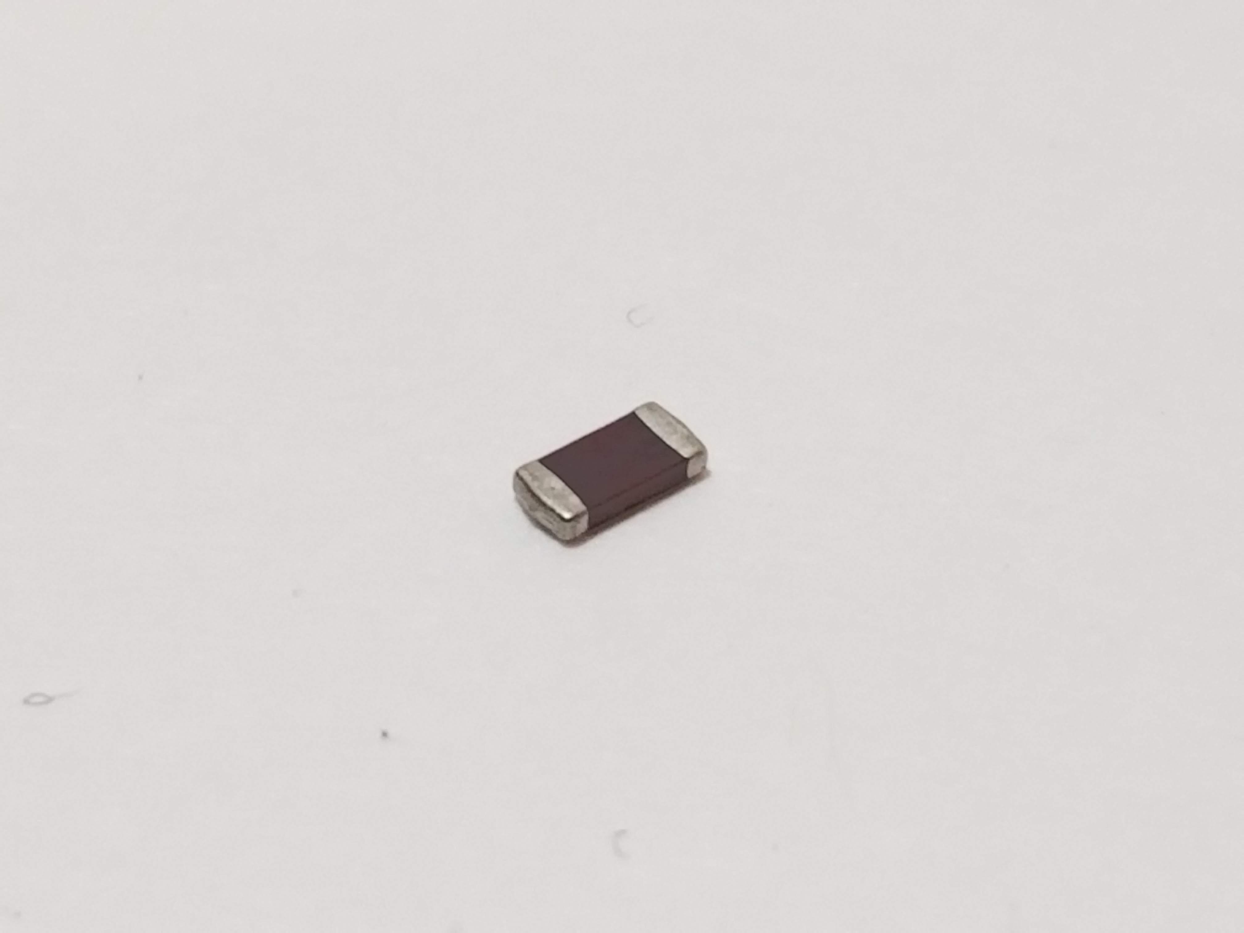 Picture of 4.7uF 16V Capacitor 1206