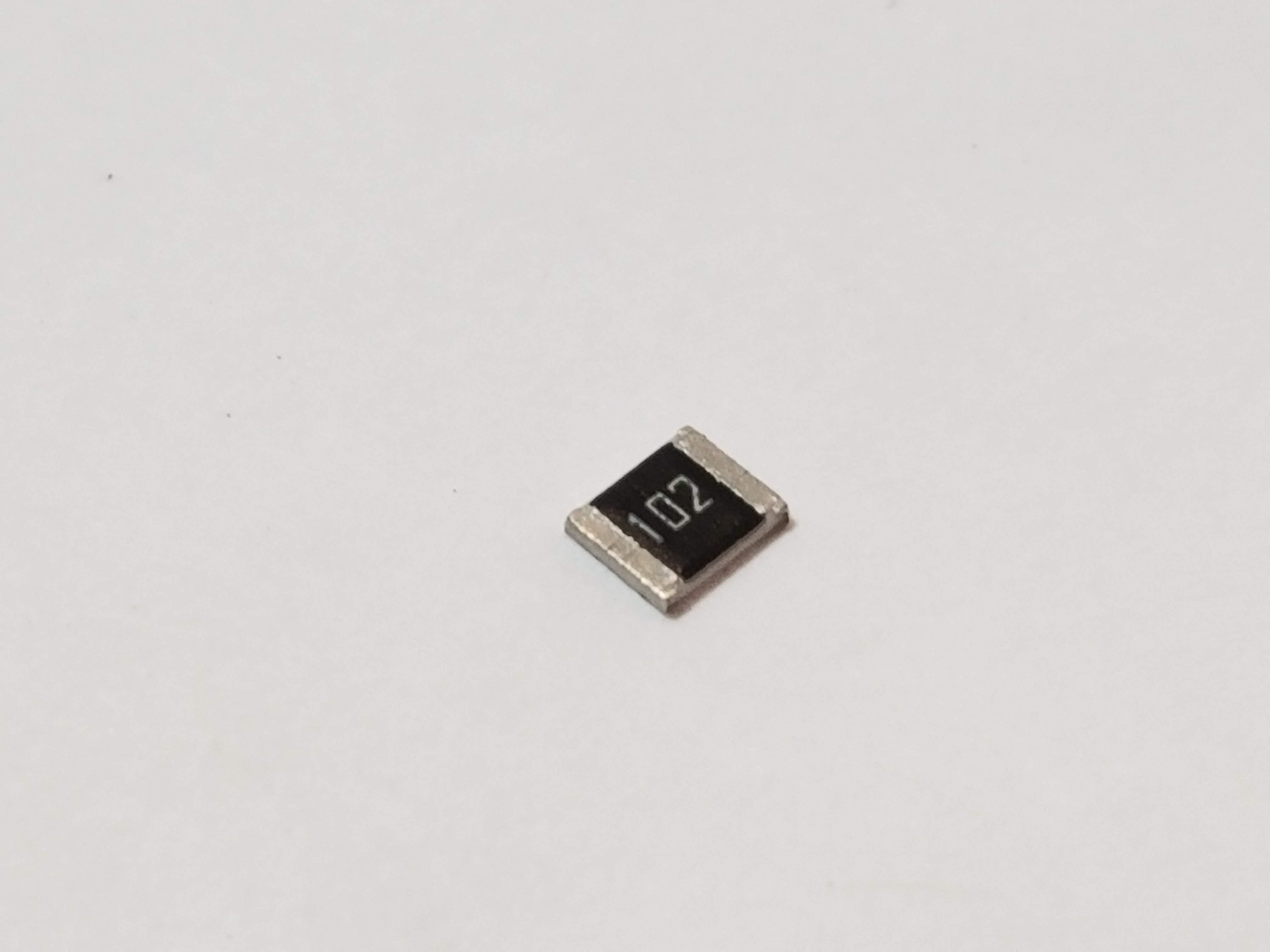 Picture of 10uF Capacitor 1812