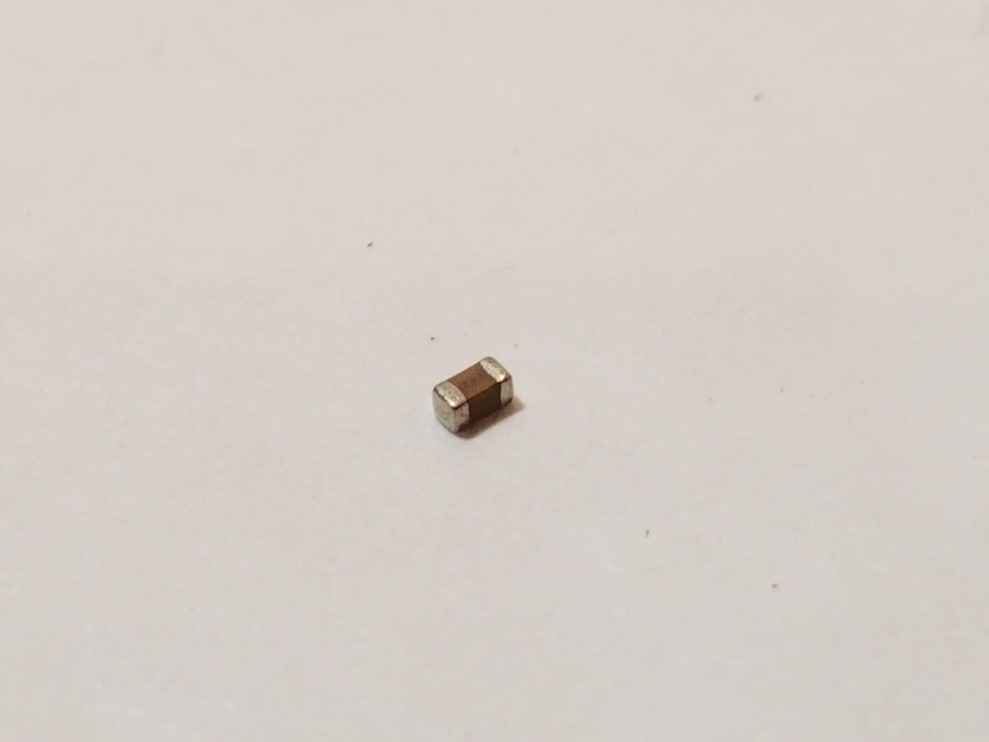 Picture of 4.7uF 16V Capacitor 0805