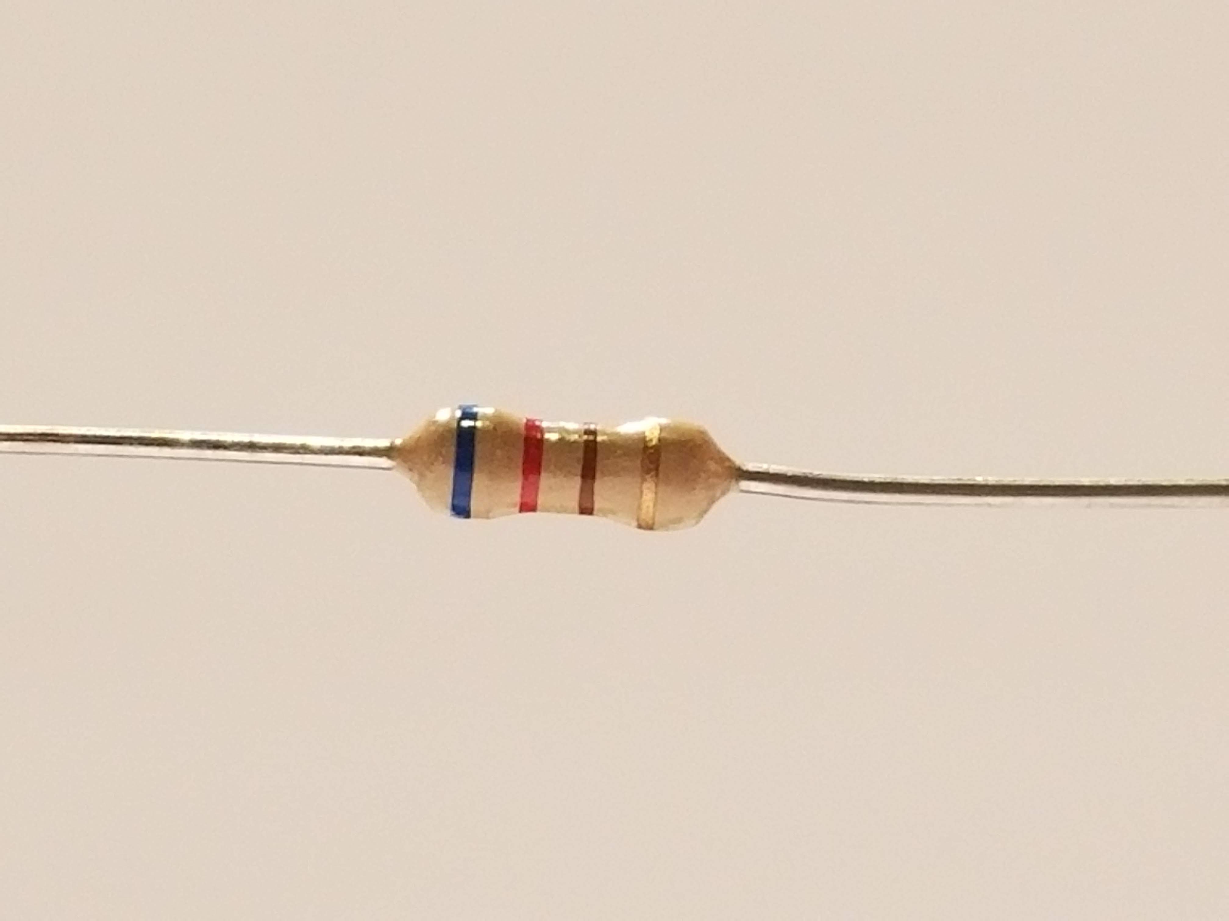 Picture of 620 Ohm Resistor