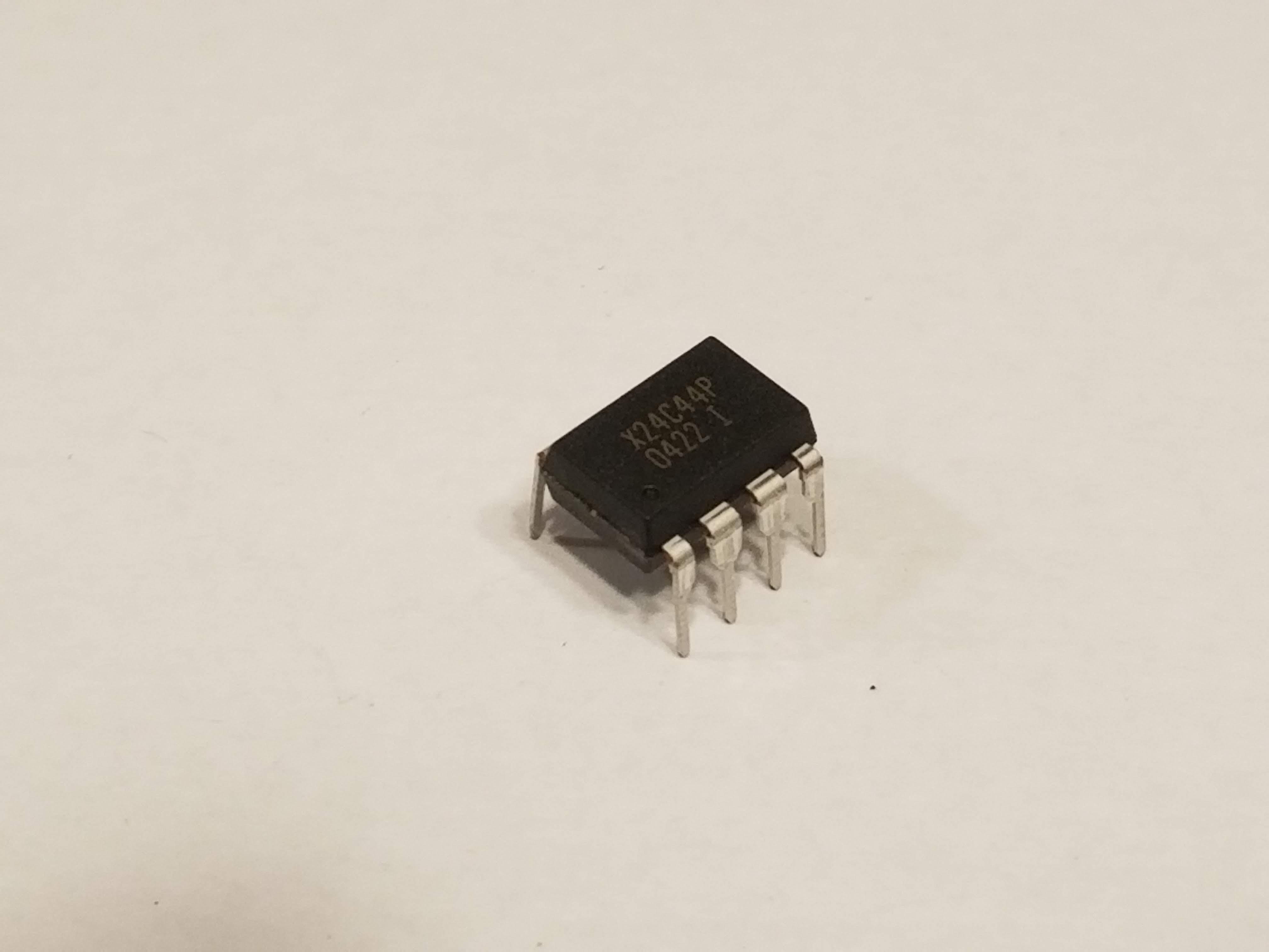 Picture of X24C44P 256-bit SRAM