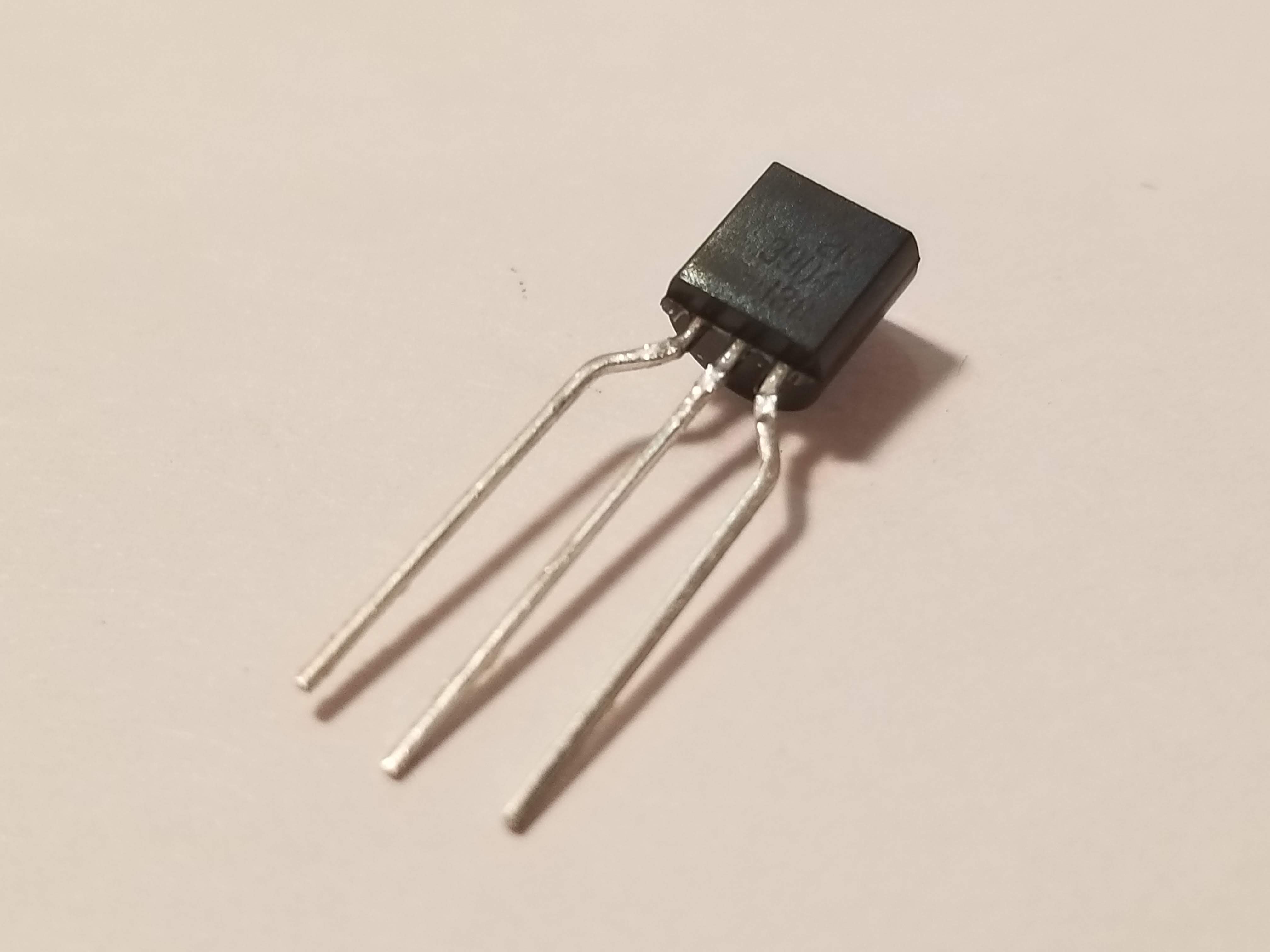 Picture of 2N3904 NPN, 40V, 0.2A, 270MHz, EBC