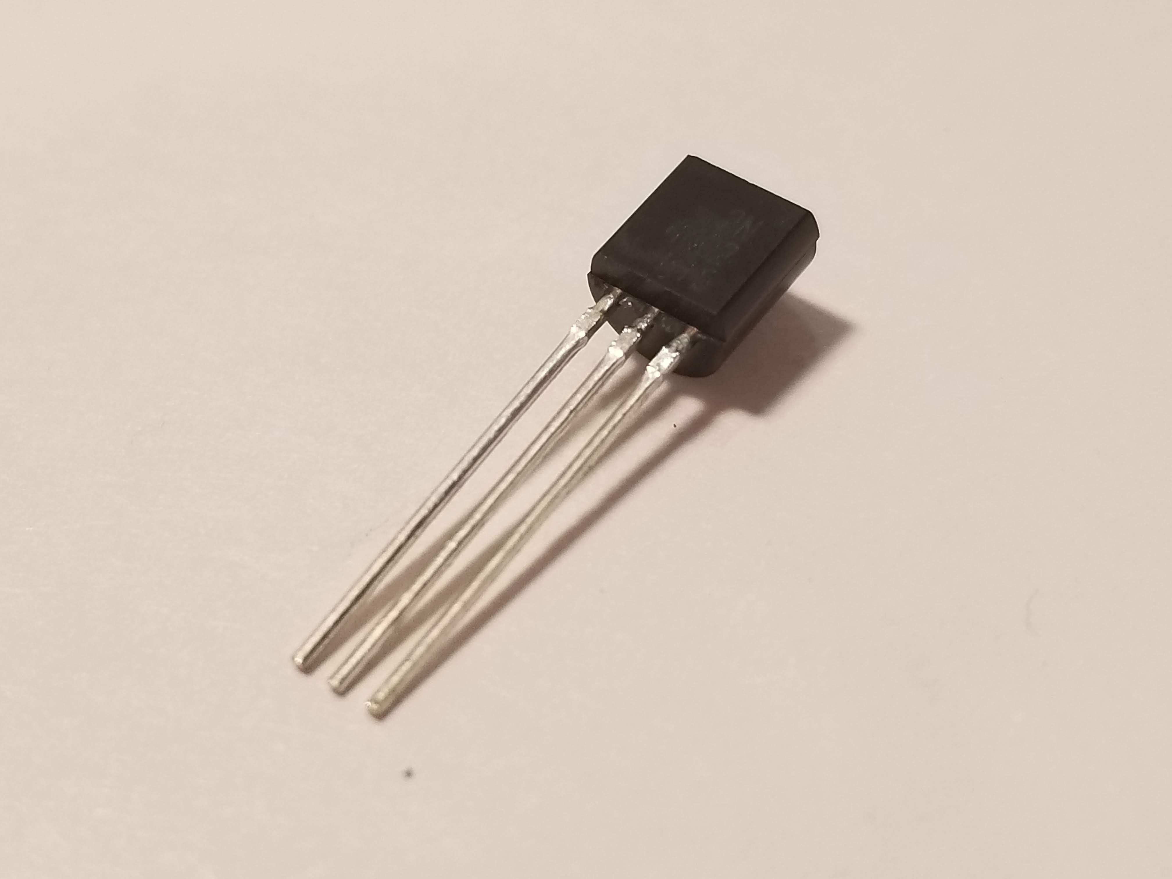 Picture of 2N4402 PNP, 40V, 0.6A,  EBC