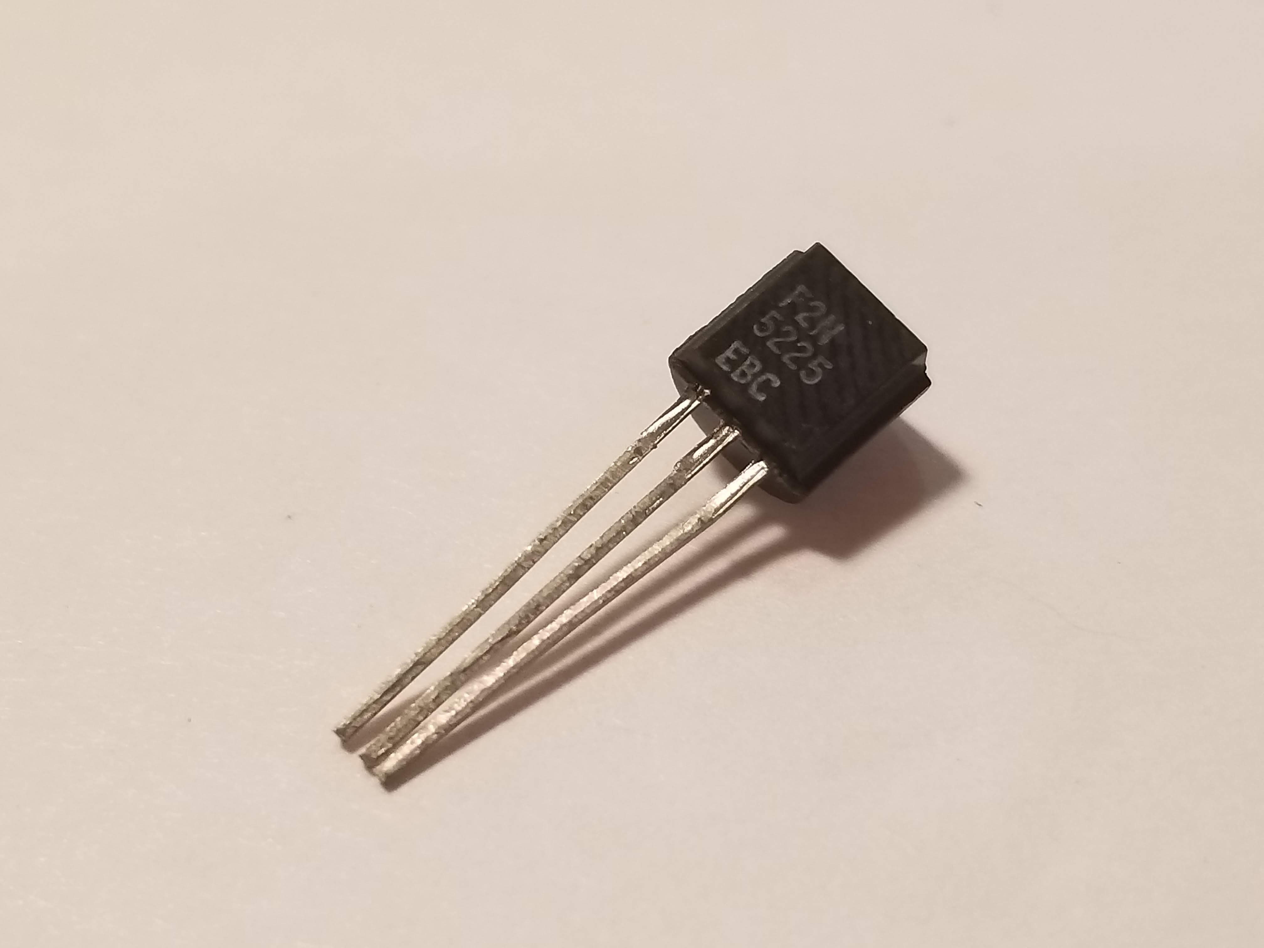 Picture of 2N5225 NPN, 25V, 0.2A,  EBC