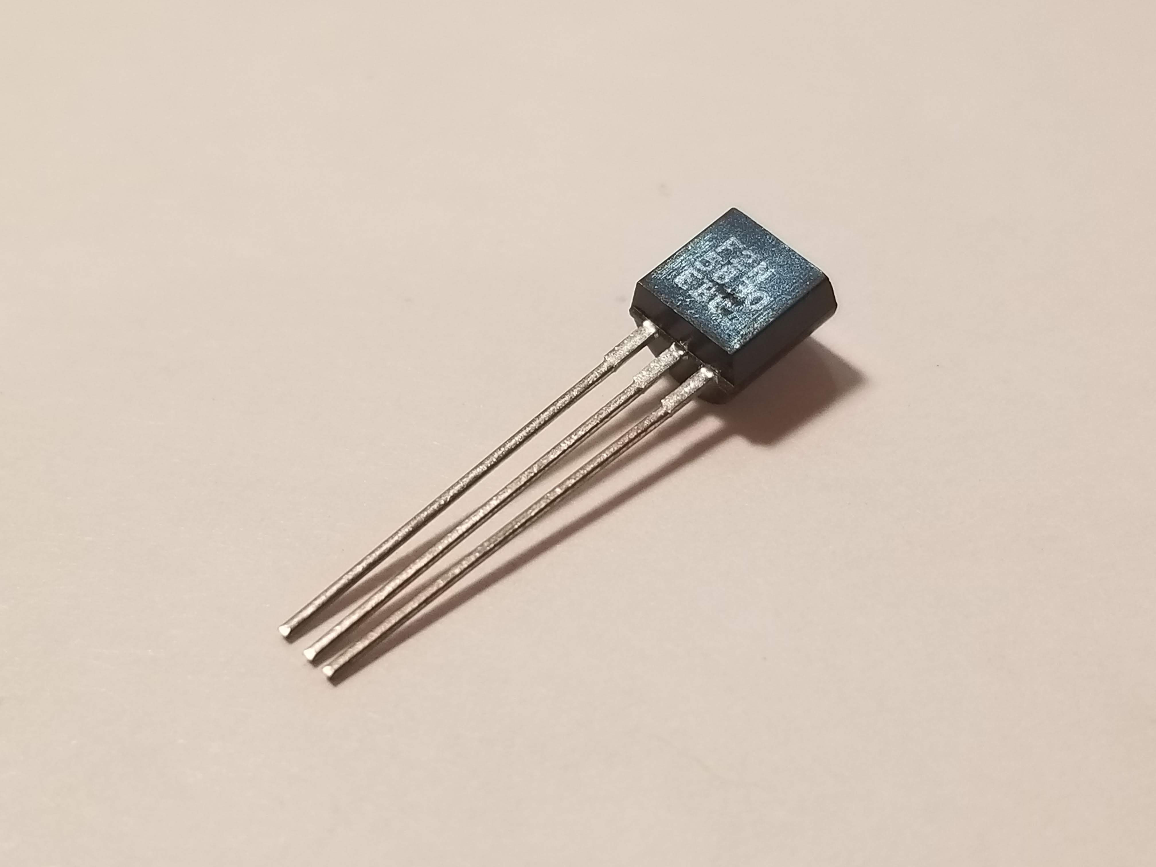 Picture of 2N5830 NPN, 100V, 0.2A,  EBC