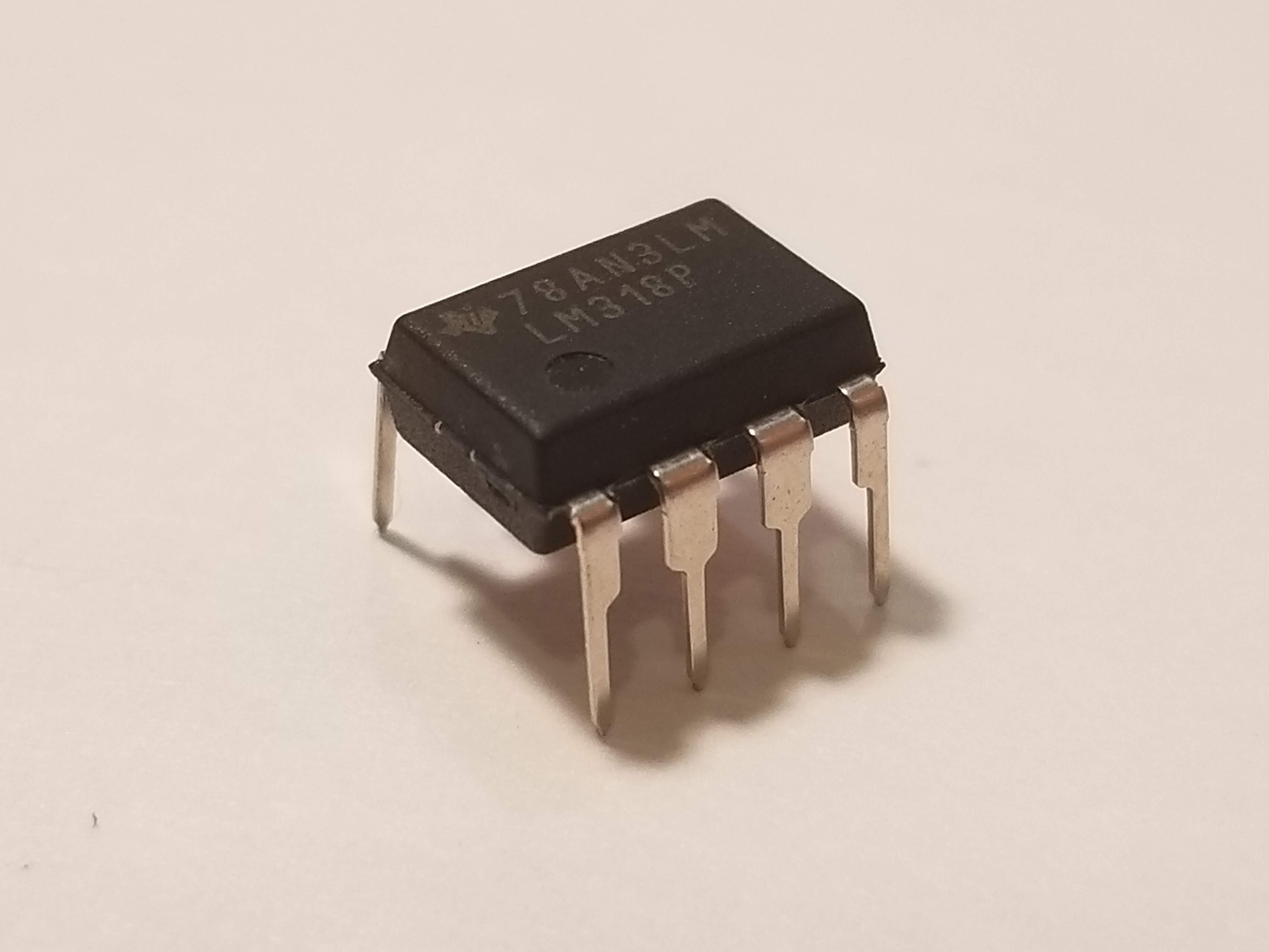 Picture of LM318 Fast 70V/us Op-Amp