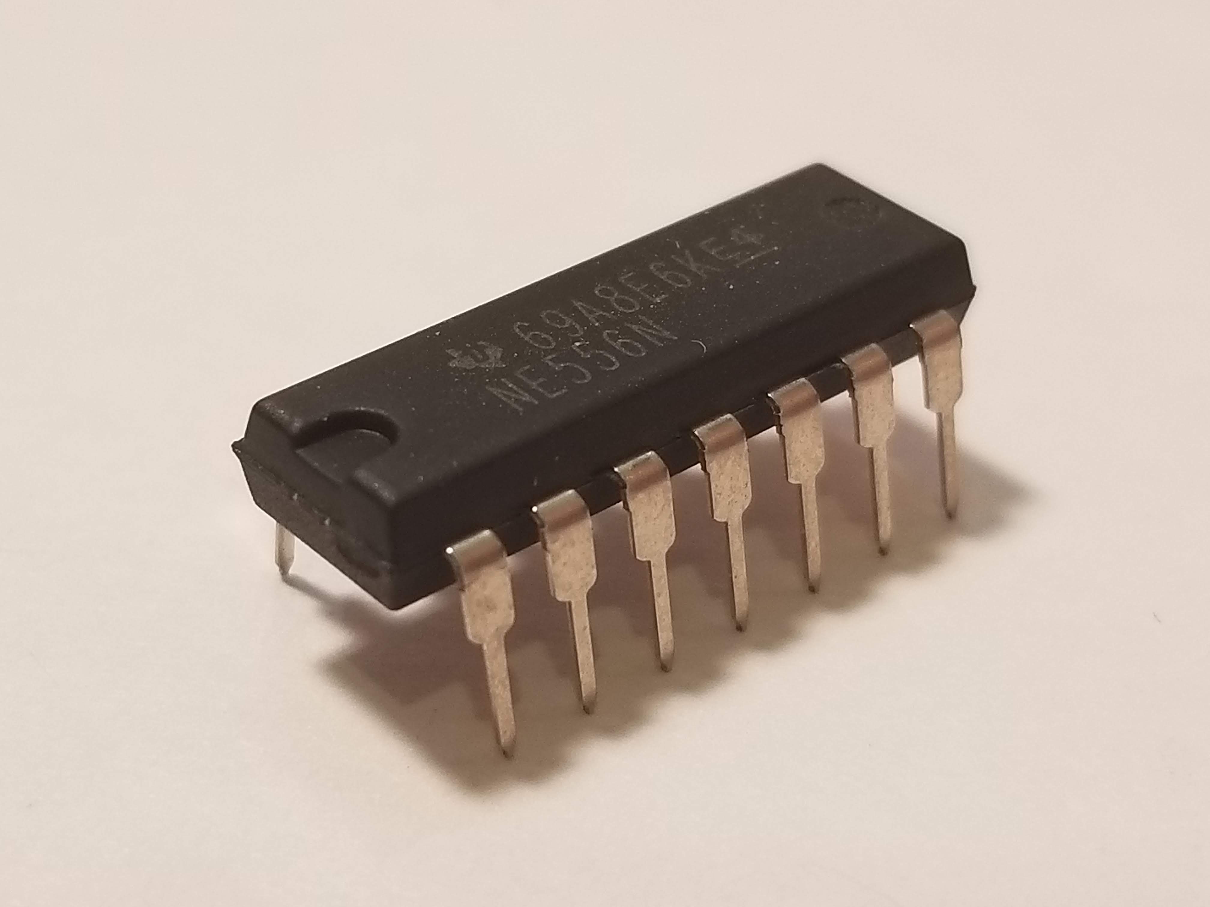 Picture of NE556 Dual 555 Timer