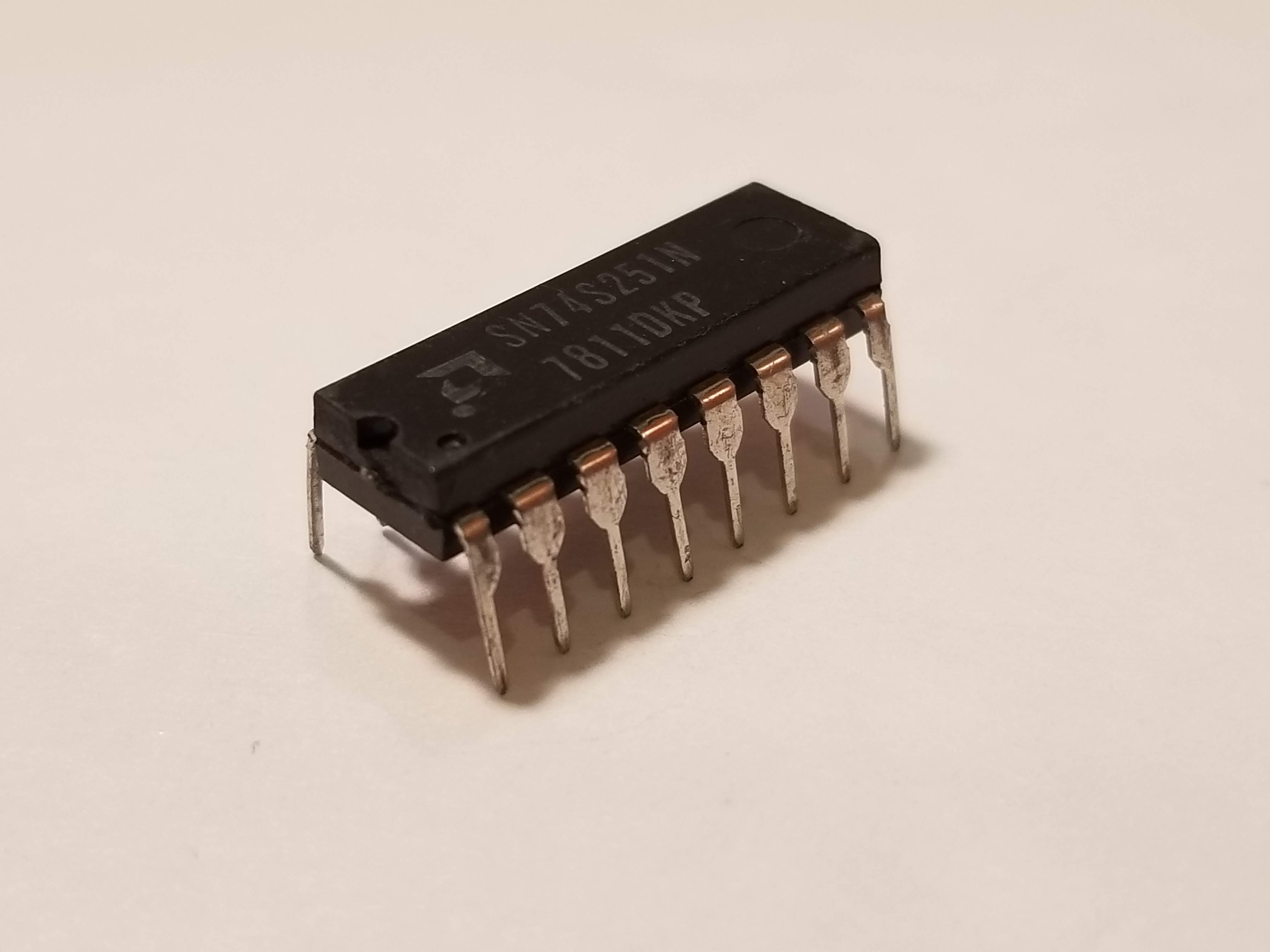 Picture of 74251 Tristate 8-to-1 Multiplexer
