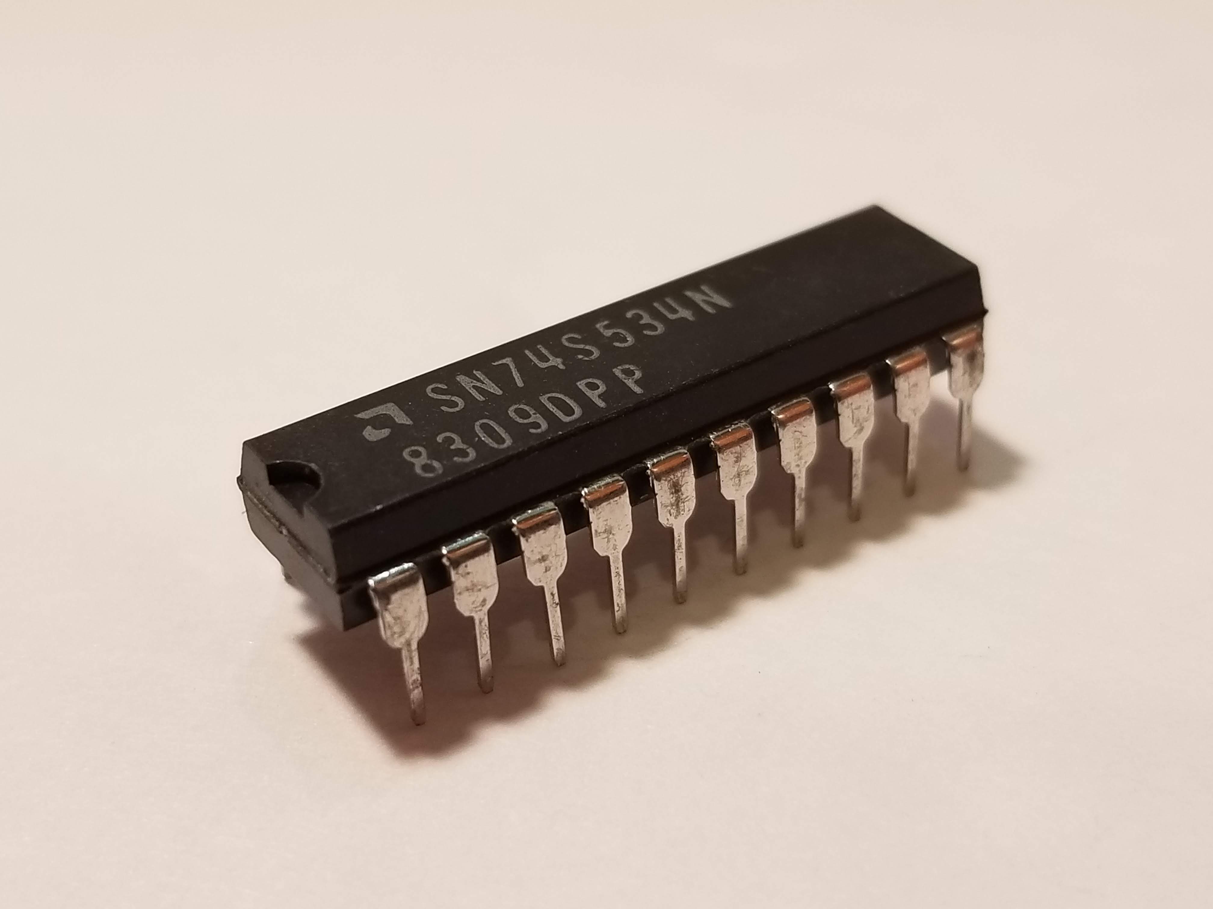 Picture of 74534 Octal D Flip-Flop with Tristate Outputs
