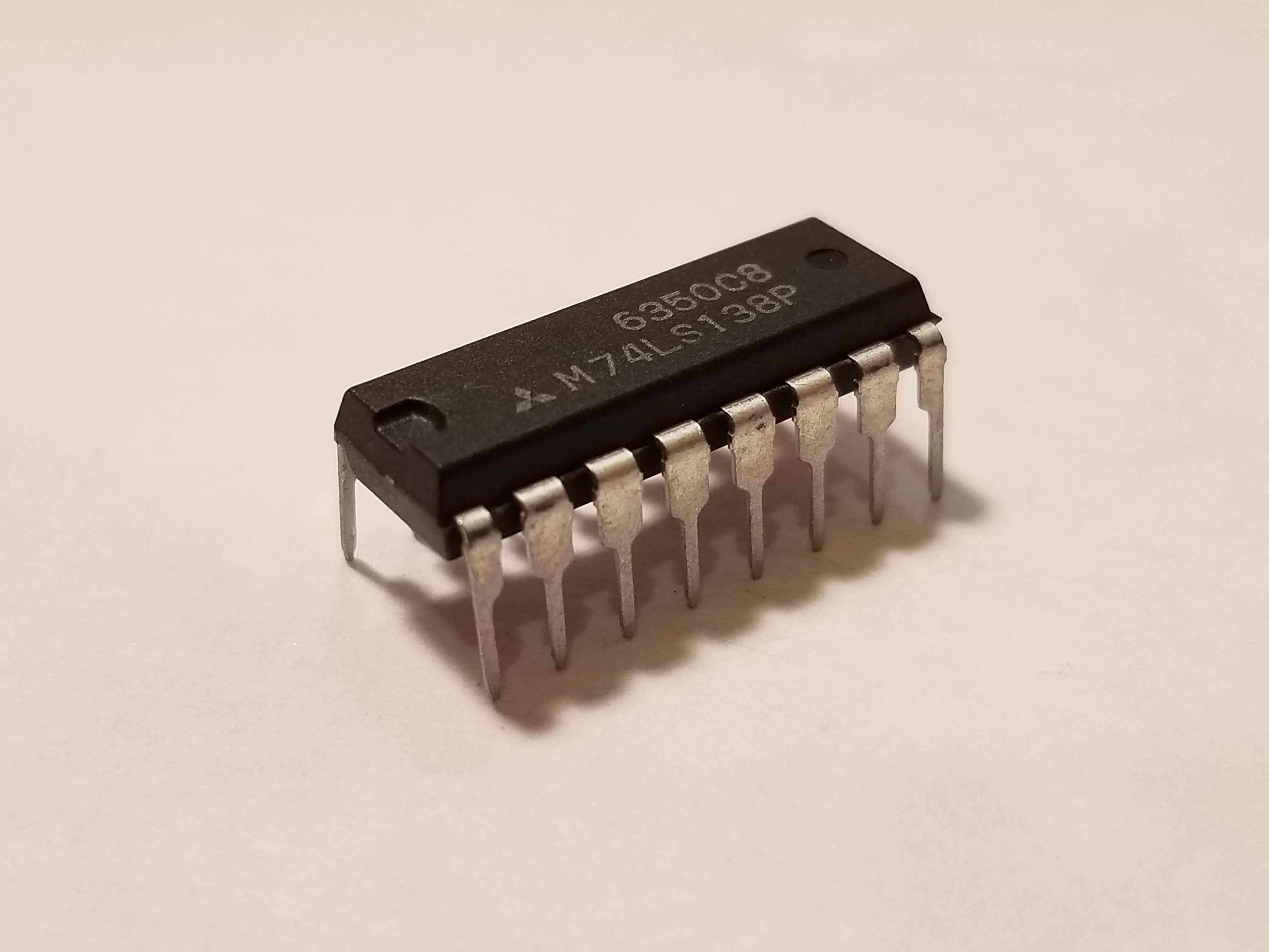 Picture of 74138 3-to-8 Decoder