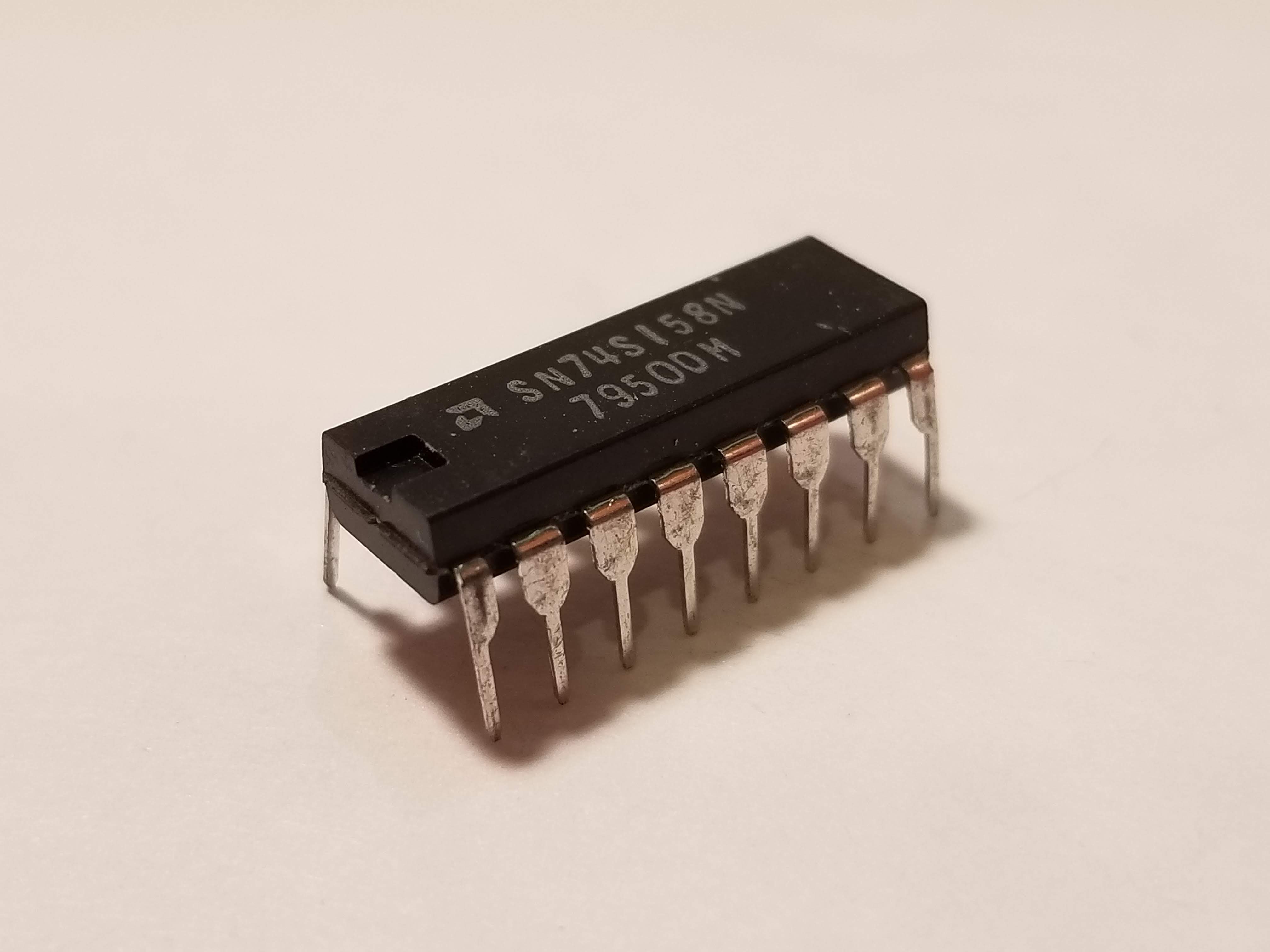 Picture of 74158 Quad 2-to-1 Inverting Multiplexer