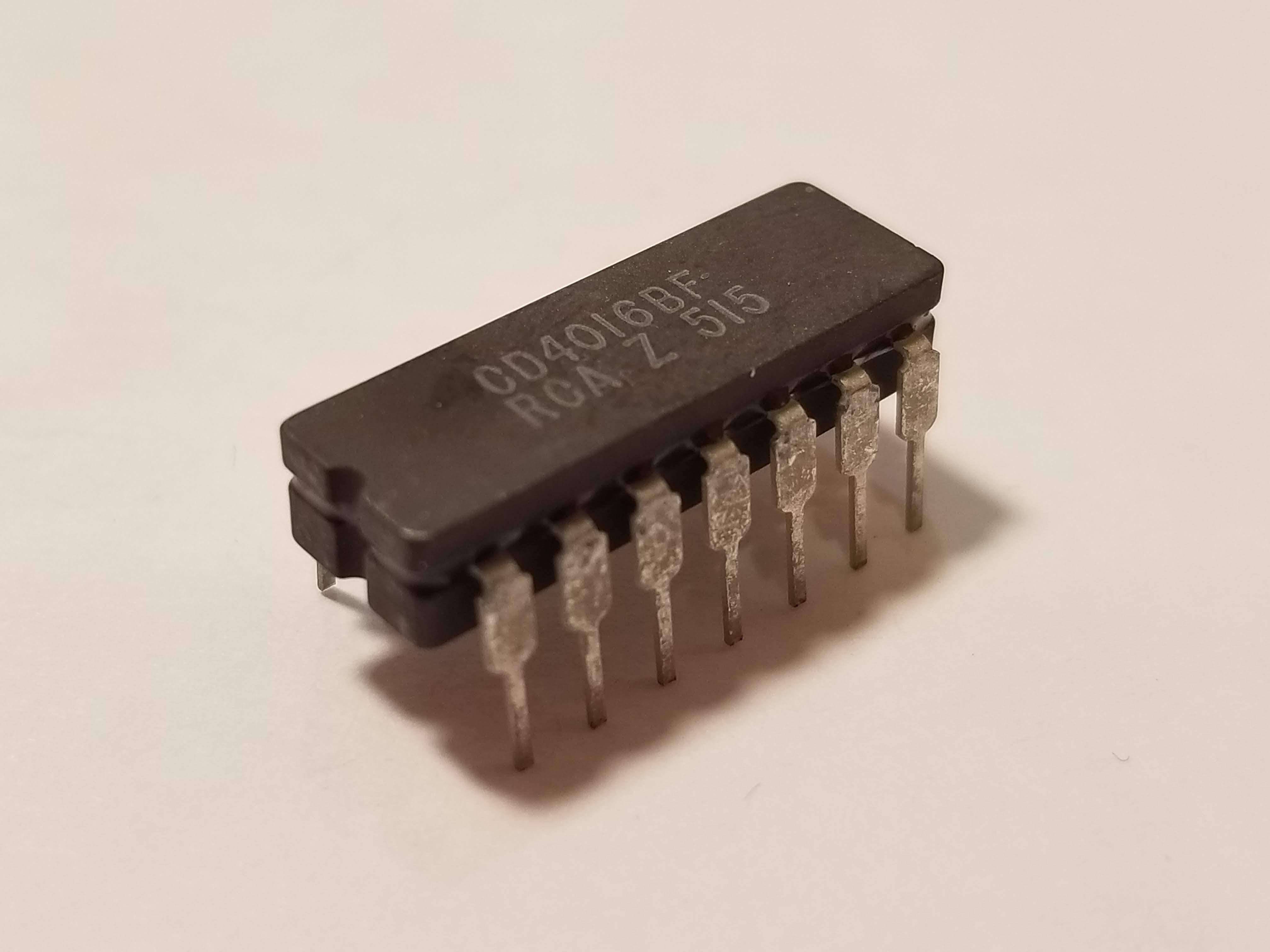 Picture of 4016 Dual Analog Switch