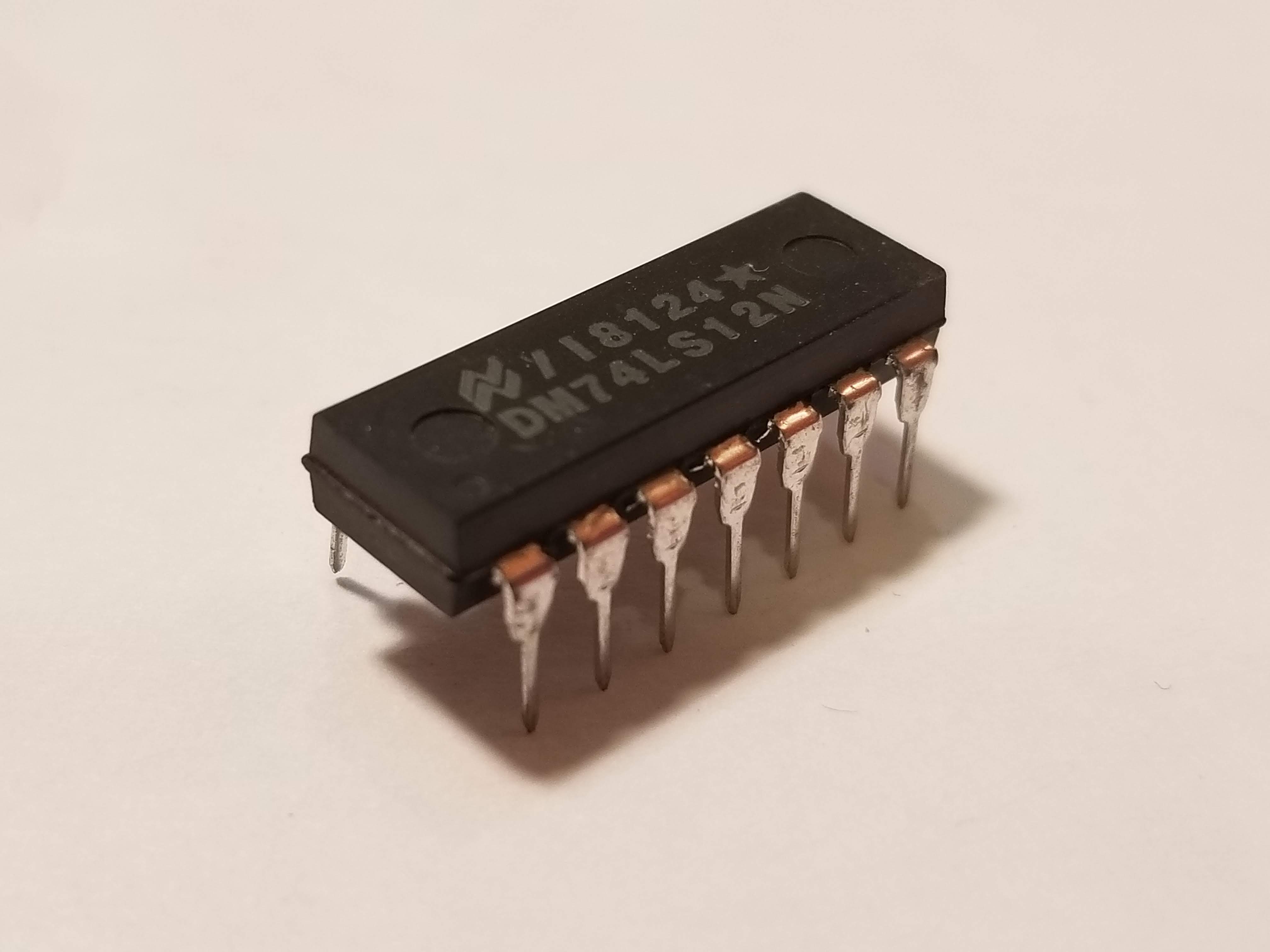 Picture of 7412 Triple 3NAND Open-Collector