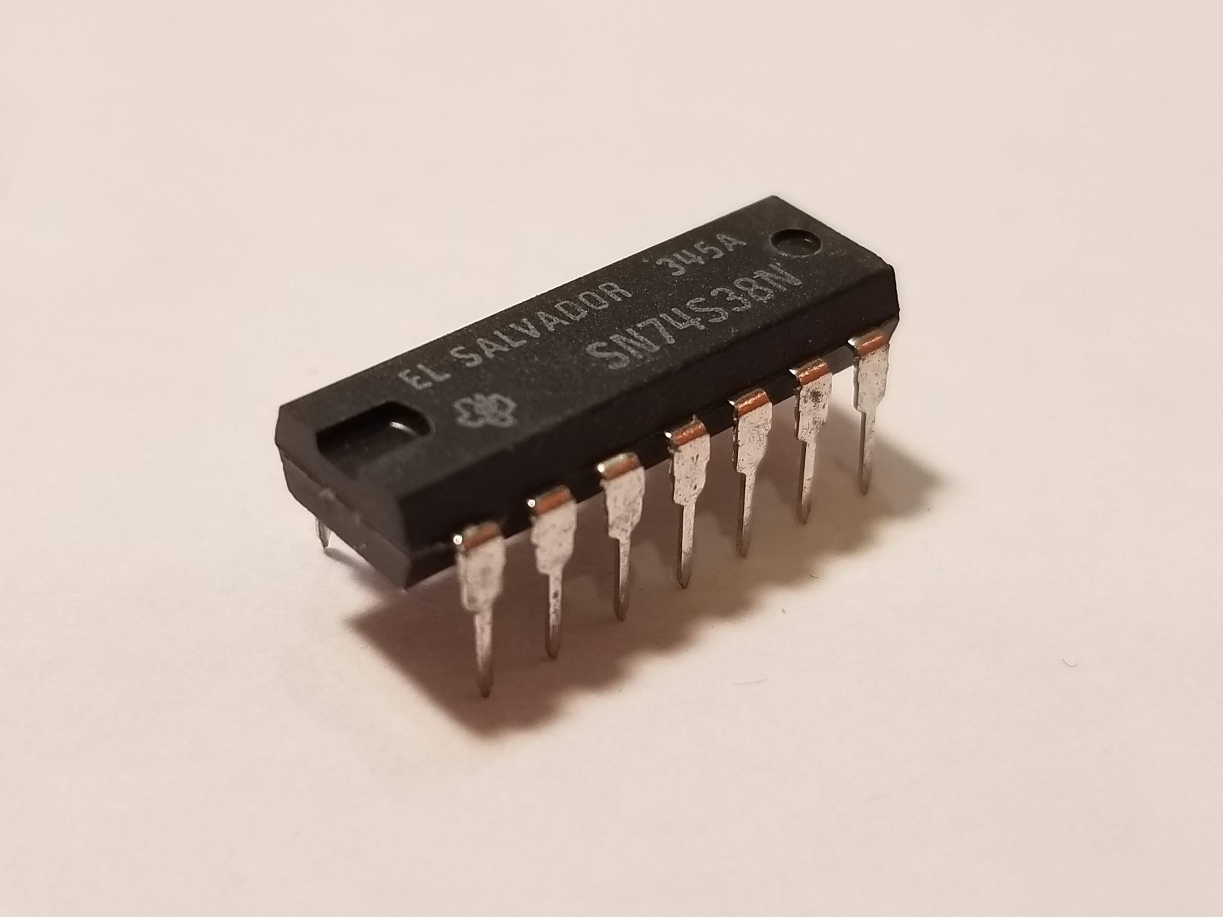 Picture of 7438 Quad 2NAND