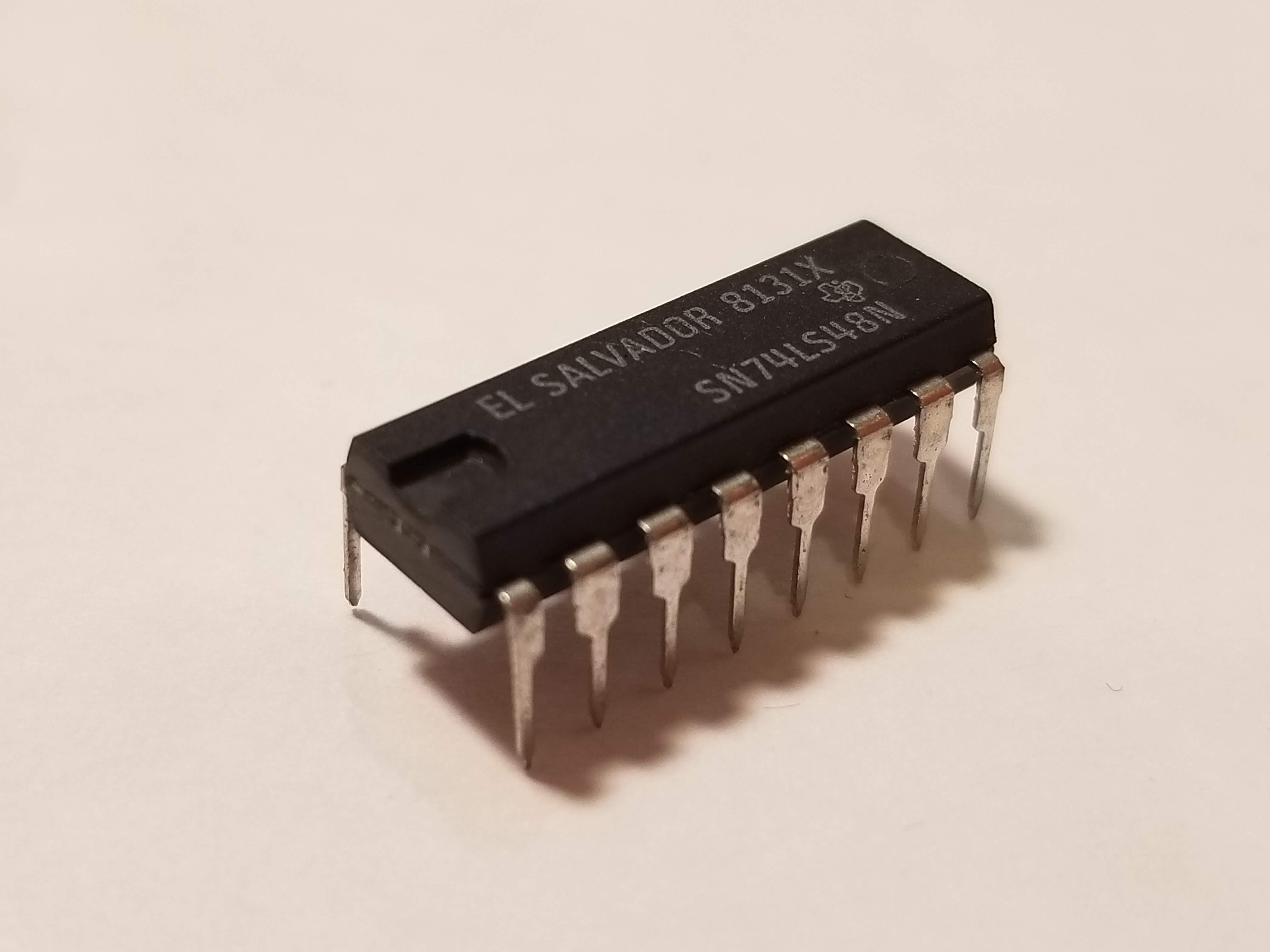 Picture of 7448 BCD 7-segment Driver, Open-Collector
