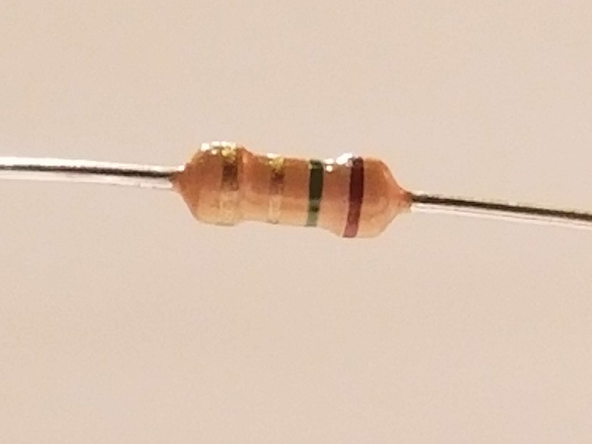 Picture of 1.5 Ohm Resistor