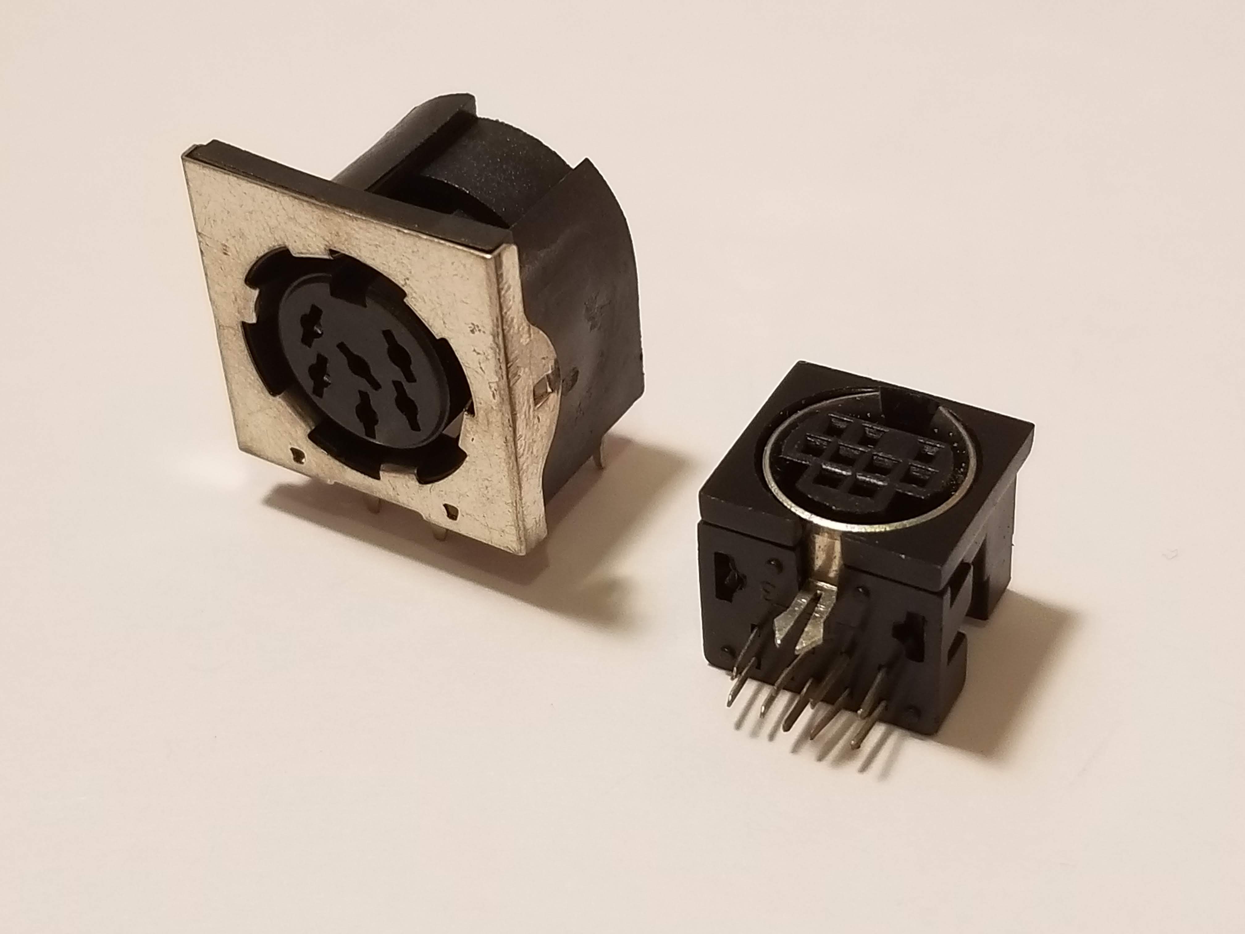 Picture of DIN Connector