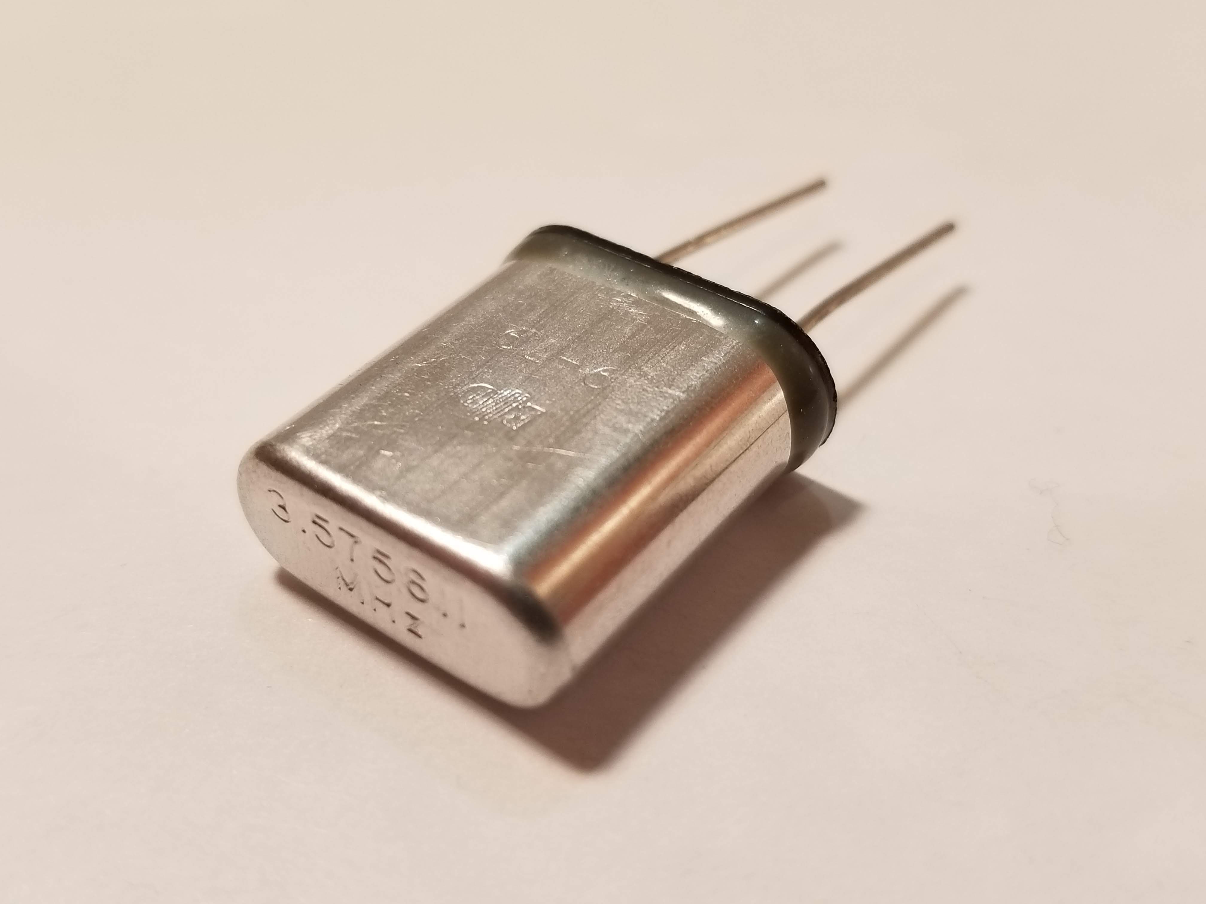 Picture of 3.575611MHz Crystal