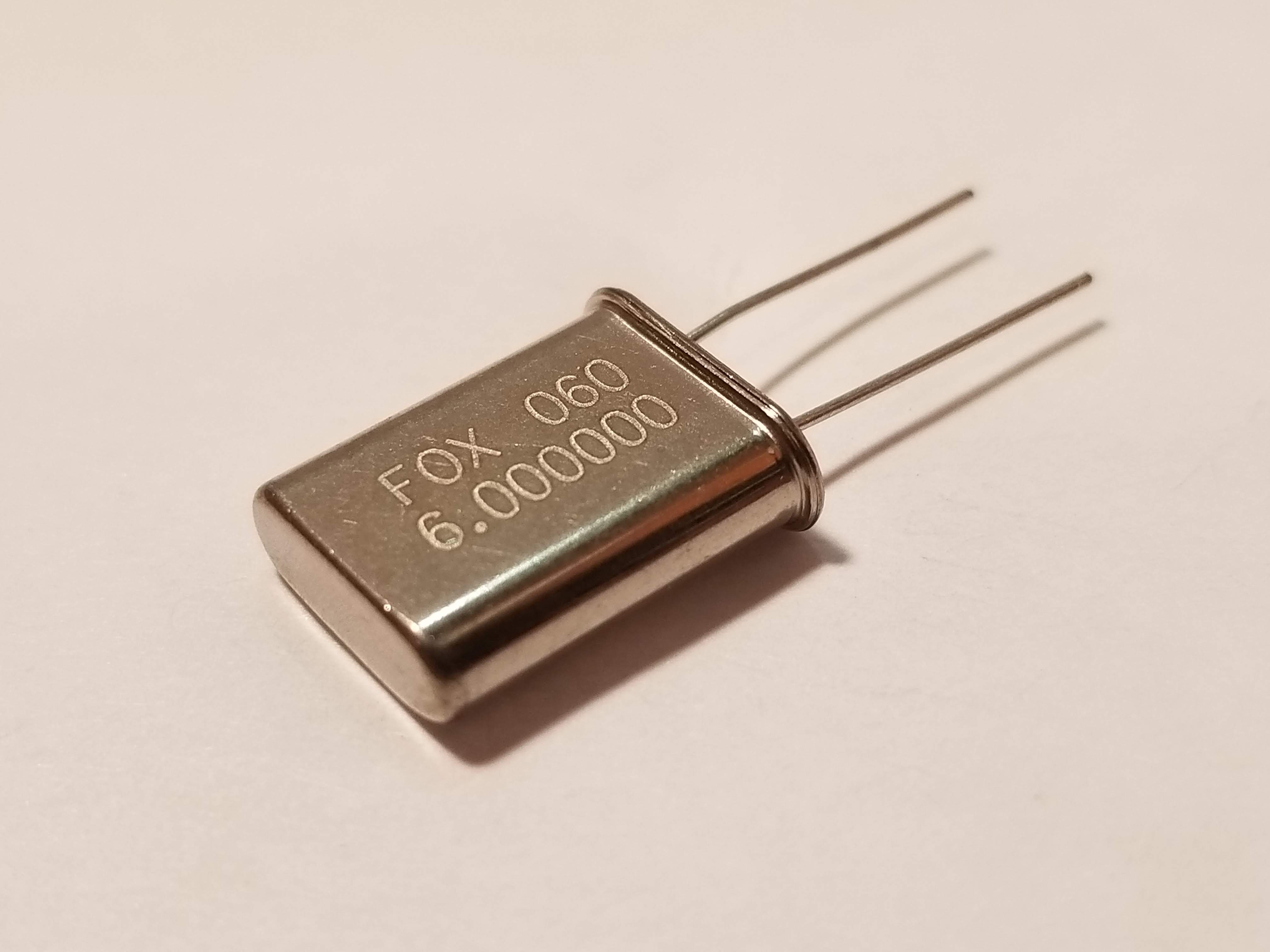 Picture of 6MHz Crystal