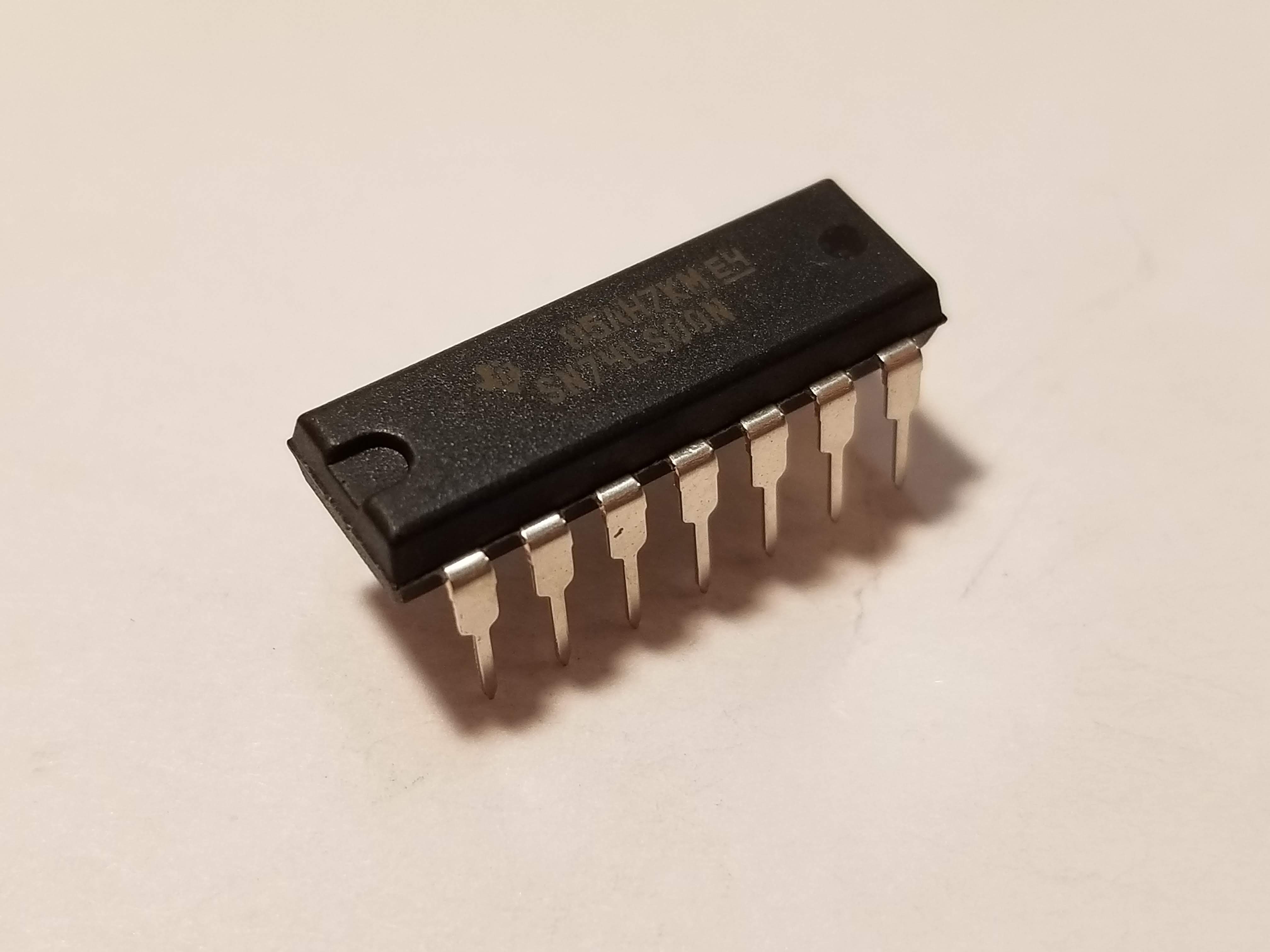 Picture of 7400 Quad 2NAND