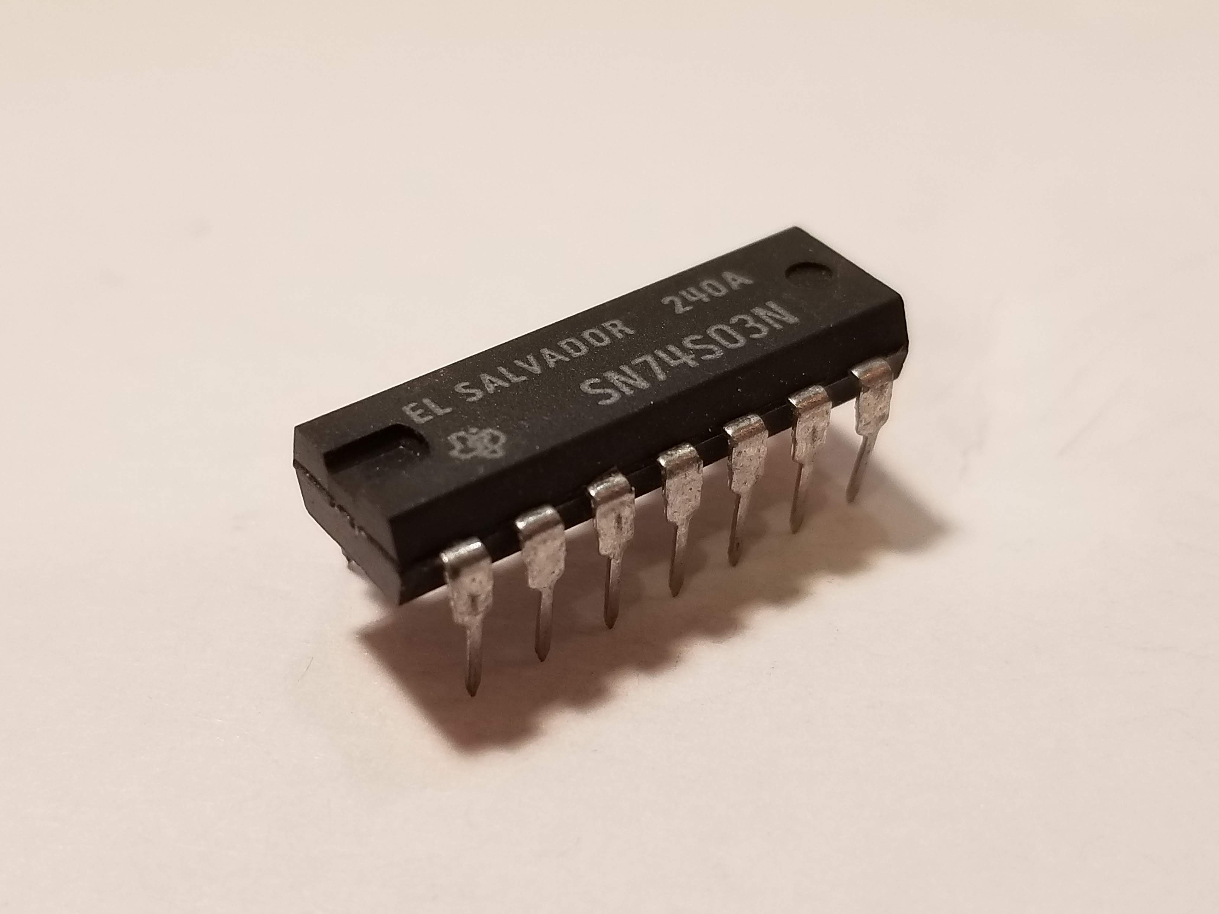Picture of 7403 Quad 2NAND, Open-Collector