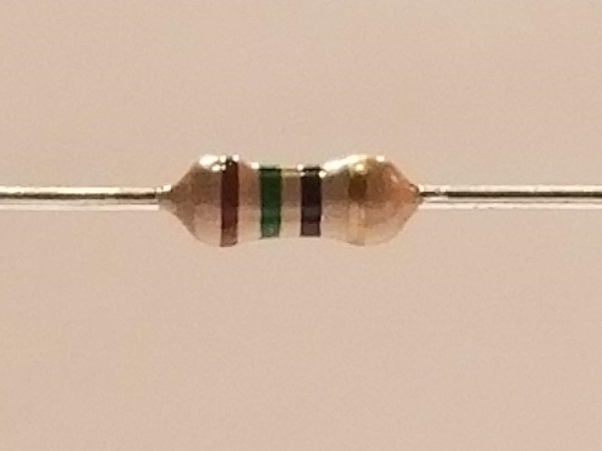 Picture of 15 Ohm Resistor